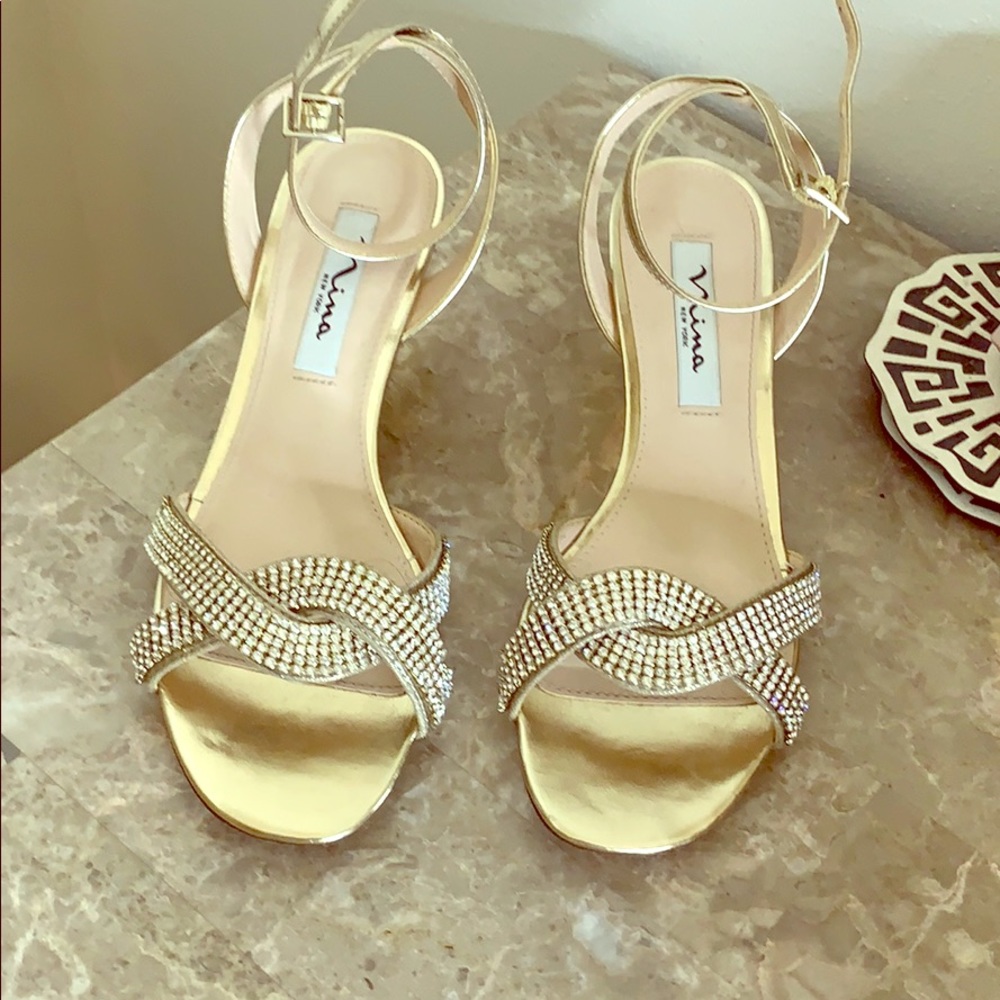 Casual shoes with a hint of bling